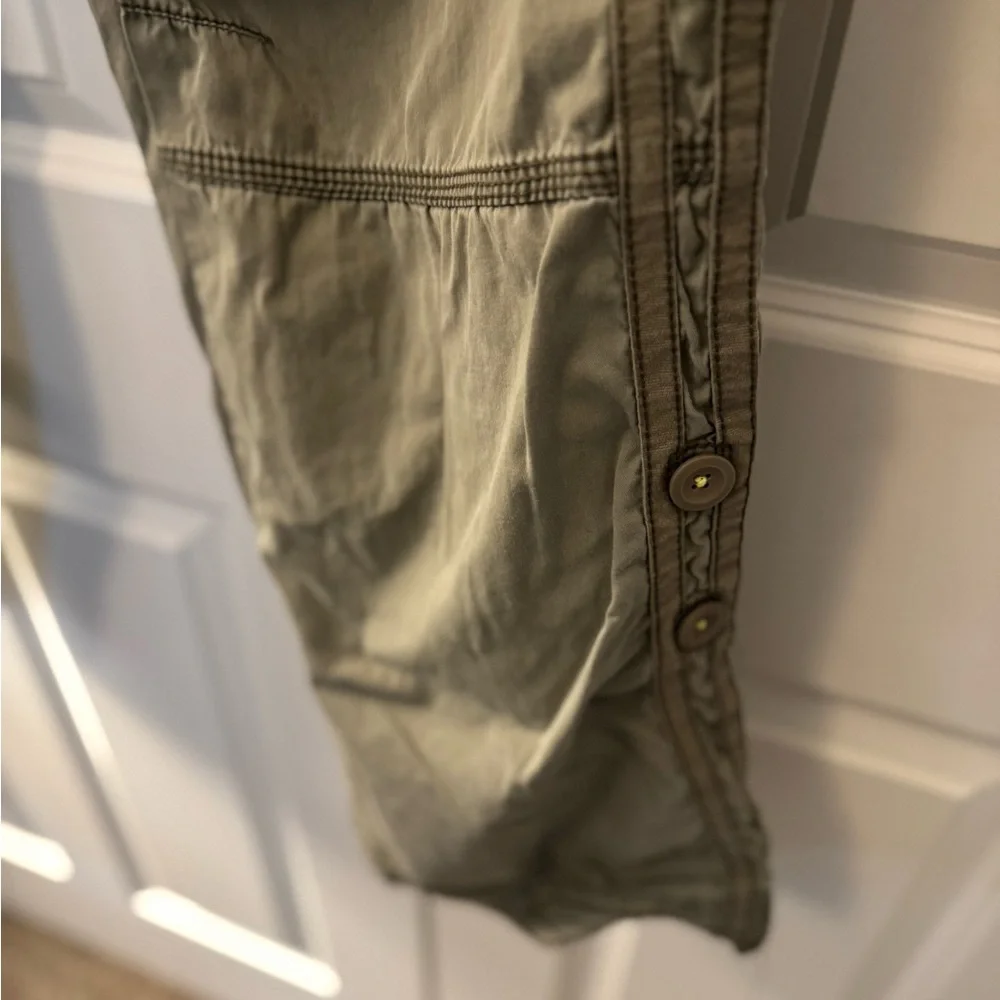 GAP Vintage Embroidered Olive Green Cargo Pants - Picture 4 of 13